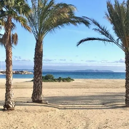 Studio,proche Mer Et Commerces,tennis,piscine Dans