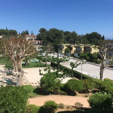 Studio,proche Mer Et Commerces,tennis,piscine Dans