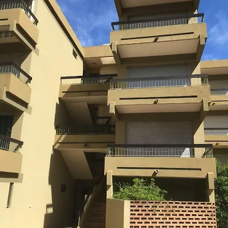 Lägenhet Studio,proche Mer Et Commerces,tennis,piscine Dans *